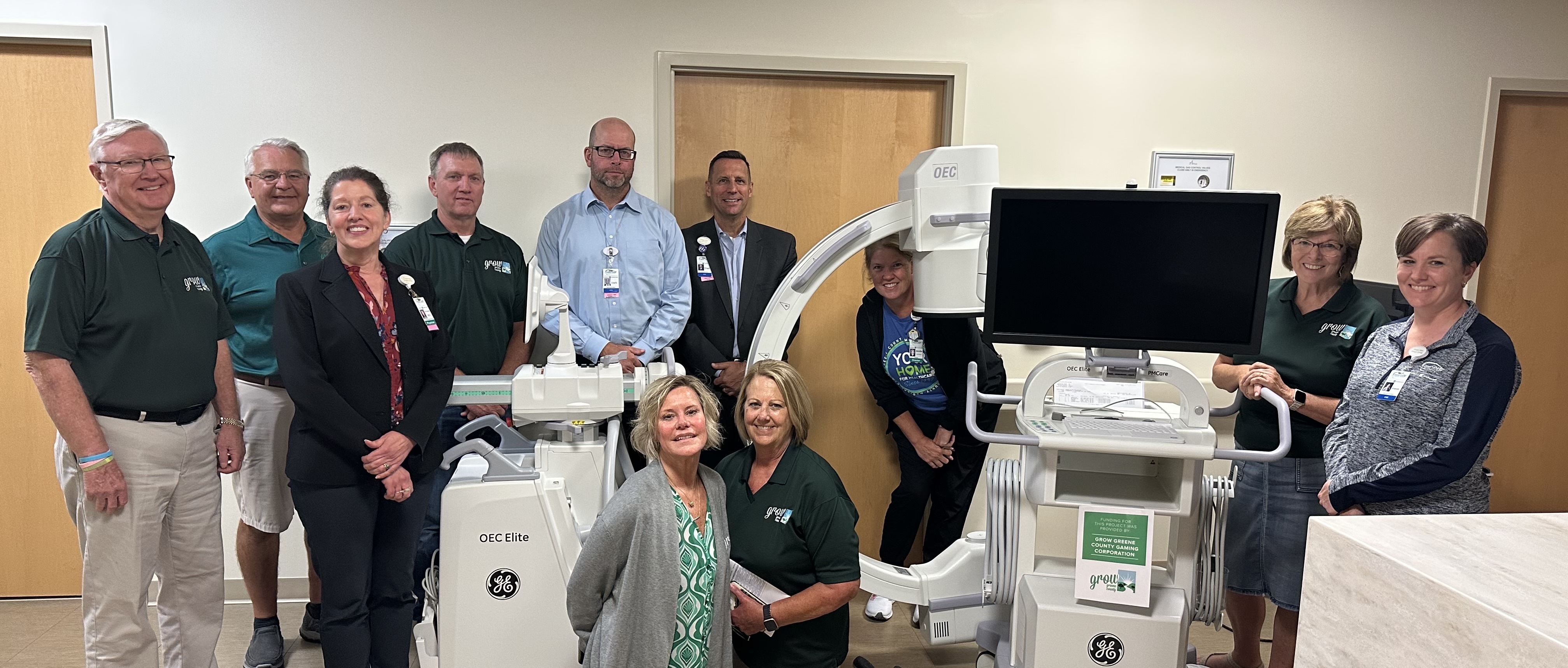 Photo Front Row: Dr. Laurie Connolly, Greene County Med